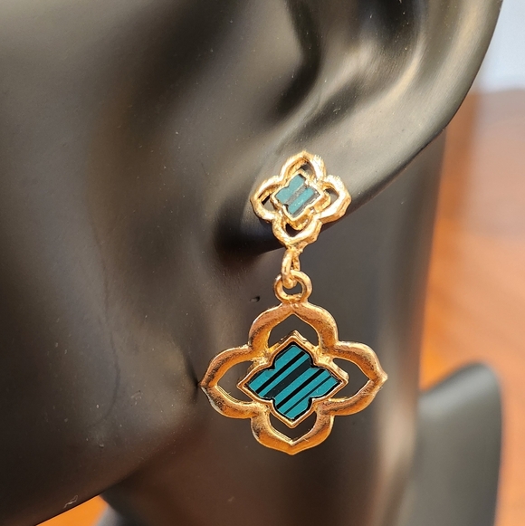 Gold & Teal Quatrefoil Drop Earrings - Picture 3 of 4
